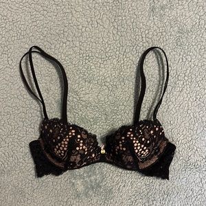 Victoria’s Secret Demi Push-up Bra